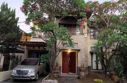 2 Floor house in Compound Pejaten Barat Kemang